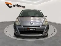 Usata Renault Clio II Luxe 75 CV (55 kW) 2010 Grigio Berlina