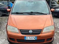Usata Fiat Idea Emotion 69 CV (50 kW) 2004 Arancione Monovolume