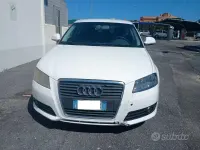Usata Audi A3 Attraction 105 CV (77 kW) 2009 Bianco Utilitaria