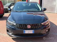 Usata Fiat Tipo Easy 120 CV (88 kW) 2018 Blu Berlina