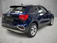 Usata Audi Q2 Ambiente 110 CV (80 kW) 2023 Blu metallizzato SUV
