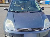 Usata Ford Fiesta 68 CV (50 kW) 2003 Verde Utilitaria