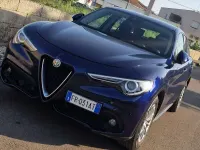 Usata Alfa Romeo Stelvio Executive 179 CV (131 kW) 2018 Blu/azzurro SUV