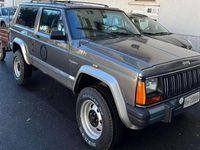 Usata Jeep Cherokee 80 CV (58 kW) 1989 Grigio SUV