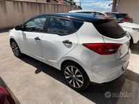 Usata EVO Evo 3 113 CV (83 kW) 2022 Bianco SUV
