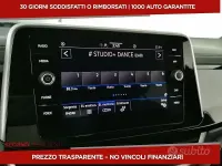 Usata VW T-Roc R-line 150 CV (110 kW) 2023 Beige SUV