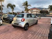 Usata Smart ForFour Electric Drive Pulse 41 kW (56 CV) 2022 Grigio Berlina