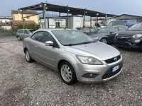Usata Ford Focus Cabriolet Titanium 136 CV (100 kW) 2010 Grigio Cabrio