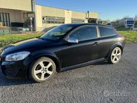 Usata Volvo C30 115 CV (84 kW) 2011 Nero Utilitaria