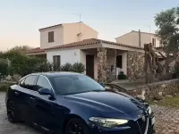 Usata Alfa Romeo Giulia 180 CV (132 kW) 2018 Bluazzurro Berlina