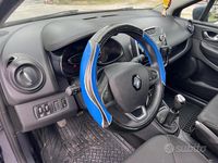 Usata Renault Clio IV Intens 75 CV (55 kW) 2017 Grigio Berlina