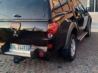 Usata Mitsubishi L200 Intense 136 CV (100 kW) 2006 Nero Pick-up