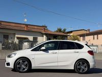 Usata BMW 216 Active Tourer Sport Line 116 CV (85 kW) 2015 Bianco Monovolume