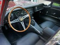 Usata Jaguar E-Type 269 CV (197 kW) 1964 Rosso Coupé