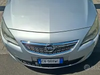 Usata Opel Astra 125 CV (91 kW) 2011 Grigio Station wagon