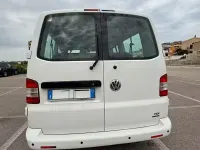 Usata VW Caravelle 140 CV (102 kW) 2011 Bianco Furgone