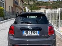 Usata Mini Cooper S 192 CV (141 kW) 2018 Grigio Utilitaria