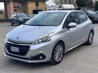 Usata Peugeot 208 Allure 82 CV (60 kW) 2018 Argento Utilitaria