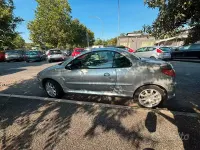 Usata Peugeot 206 CC 109 CV (80 kW) 2007 Grigio Cabrio