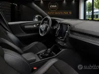 Usata Volvo XC40 R-Design 150 CV (110 kW) 2020 Bianco SUV