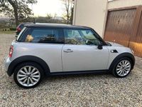 Usata Mini Cooper D 111 CV (81 kW) 2011 Argento Utilitaria