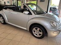 Usata VW New Beetle 75 CV (55 kW) 2005 Argento Utilitaria