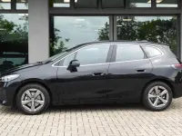 Usata BMW 218 Active Tourer 150 CV (110 kW) 2024 Saphirschwarz Monovolume