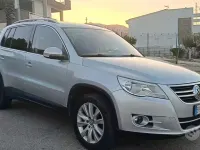 Usata VW Tiguan 140 CV (102 kW) 2011 Grigio SUV