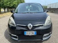 Usata Renault Scénic III 110 CV (80 kW) 2014 Nero Monovolume