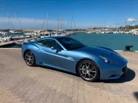 Usata Ferrari California 490 CV (360 kW) 2012 Bluazzurro Cabrio