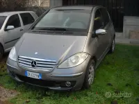 Usata Mercedes A180 Elegance 109 CV (80 kW) 2004 Grigio Berlina