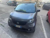 Usata Smart ForFour Passion 71 CV (52 kW) 2015 Grigio Utilitaria