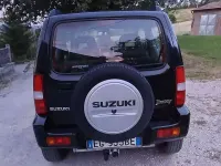 Usata Suzuki Jimny 86 CV (63 kW) 2010 Nero SUV