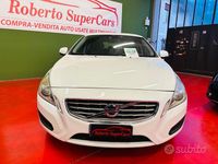 Usata Volvo V60 Momentum 115 CV (84 kW) 2013 Bianco Station wagon