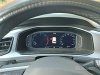 Usata VW T-Roc R-line 116 CV (85 kW) 2022 SUV