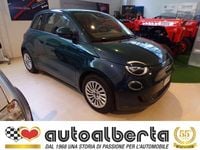 Usata Fiat 500e Action 69 kW (95 CV) 2023 Ocean green Utilitaria