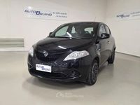 Usata Lancia Ypsilon Gold 69 CV (50 kW) 2018 Nero Utilitaria