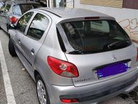 Usata Peugeot 206 60 CV (44 kW) 2011 Argento Berlina