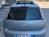Usata Fiat Punto Lounge 105 CV (77 kW) 2012 Grigio Utilitaria