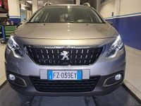 Usata Peugeot 2008 Allure 101 CV (74 kW) 2019 SUV