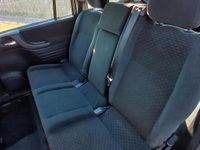Usata Opel Zafira 101 CV (74 kW) 2002 Grigio Monovolume