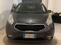 Usata Kia Venga 90 CV (66 kW) 2016 Grigio Utilitaria