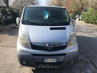 Usata Opel Vivaro 146 CV (107 kW) 2009 Argento Monovolume