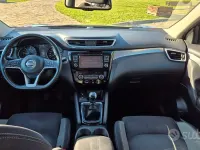 Usata Nissan Qashqai 116 CV (85 kW) 2018 Grigio SUV