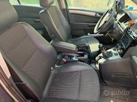 Usata Opel Zafira 150 CV (110 kW) 2012 Grigio Monovolume