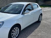 Usata Alfa Romeo Giulietta 120 CV (88 kW) 2015 Bianco Utilitaria