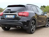 Usata Mercedes GLA220 Premium 184 CV (135 kW) 2019 Nero SUV