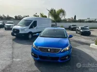 Usata Peugeot 308 Allure 130 CV (95 kW) 2021 Blu Berlina