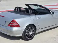 Usata Mercedes SLK200 163 CV (119 kW) 2003 Grigio Cabrio