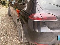 Usata Seat Leon 105 CV (77 kW) 2007 Nero Utilitaria